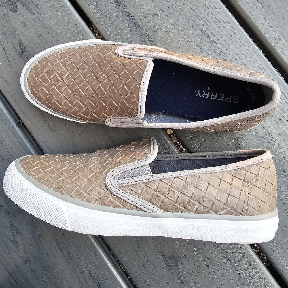 Sperry Seaside Emboss Weave Slip On Leather Shoes 8